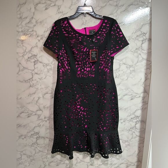 FOCUS by Shani - Laser Cut Dress With Flounce Size 10 - Picture 2 of 10